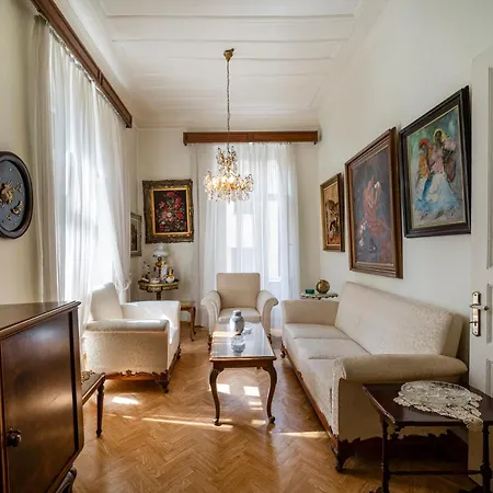 דירה Aurelis Mansion קאבאלה