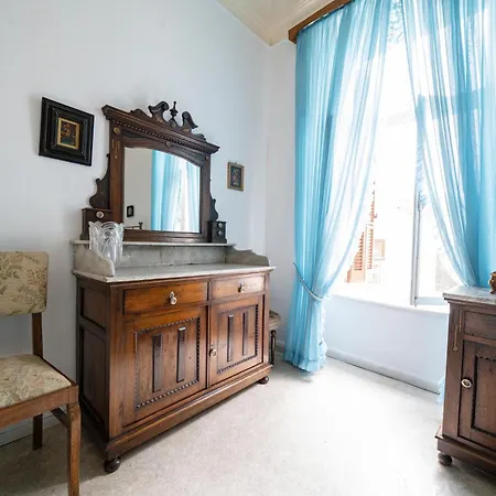 דירה Aurelis Mansion *